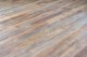 Pokládka dubové kartáčované podlahy po úpravě aktivním mořidlem a s olejovou povrchovou úpravou, je atraktivním a originálním provedením dřevěné podlahy.
