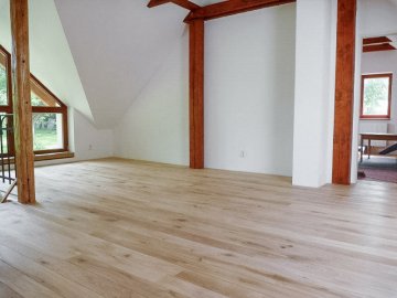 Rodinný dům - třívrstvá dubová podlaha PARKETO - LILY