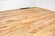 Realizace rustikální dubové podlahy s olejovou úpravou. Podlaha bude vypadat jako nová po každém olejování.